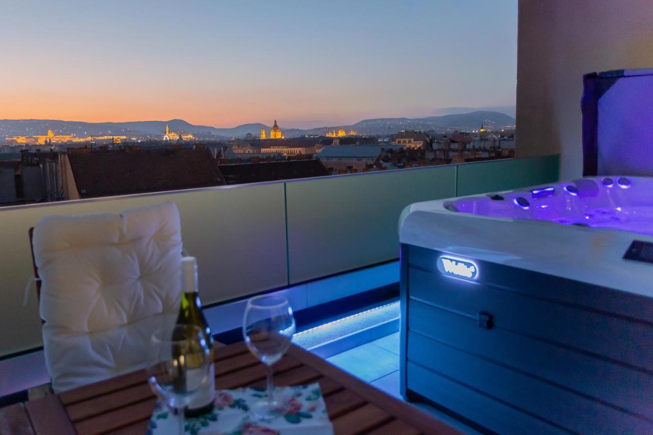 Centropolitan Penthouse #Jacuzzi #Freeparking Lejlighed Budapest Eksteriør billede